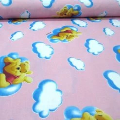 TESSUTO STOFFA COTONE DISNEY WINNIE THE POOH A METRO ALT. 280 ROSA G570